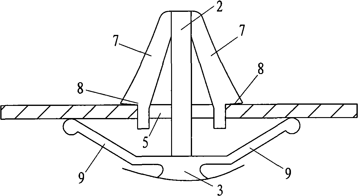 Plate-type band with self-adapting plate thickness