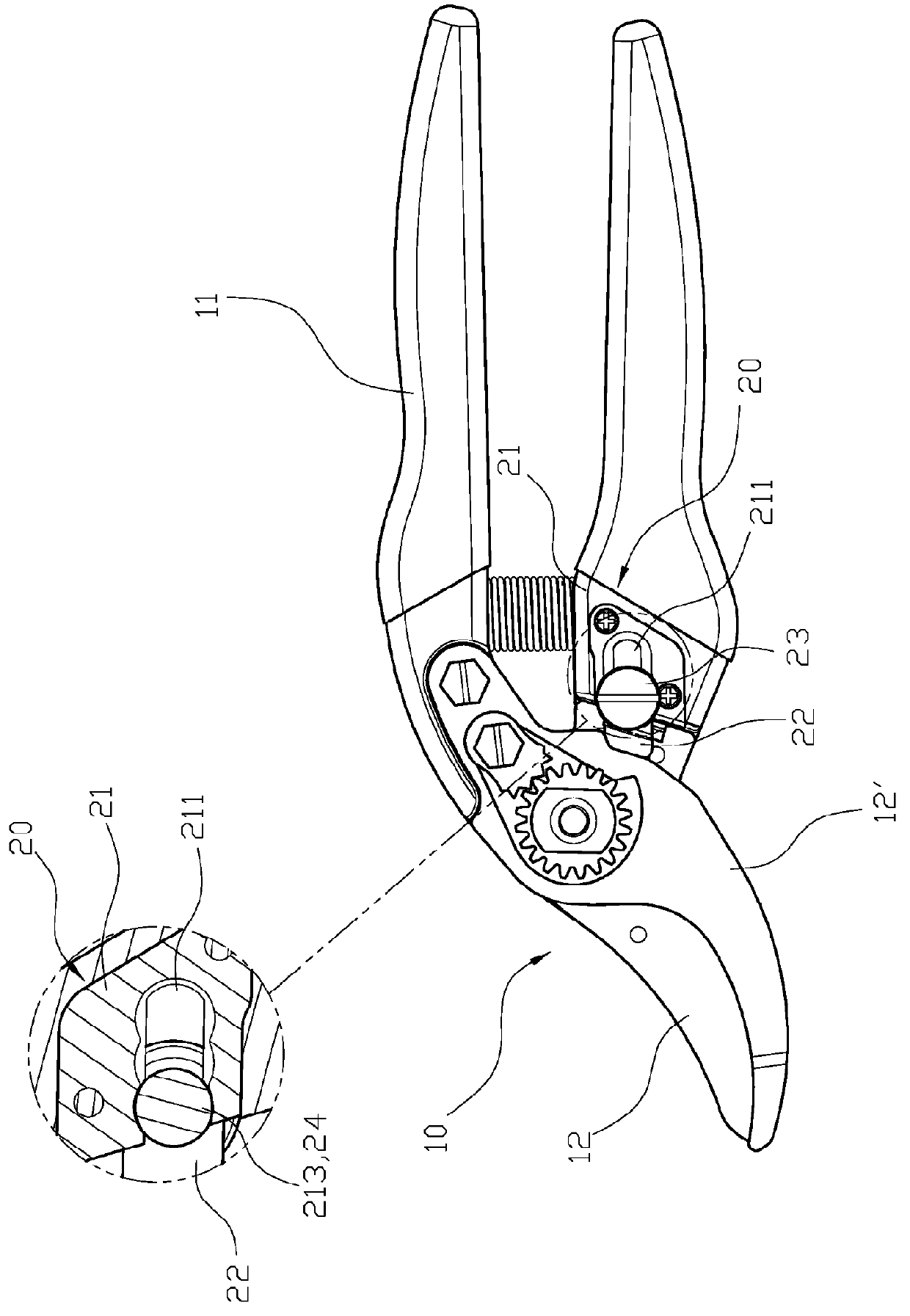 Scissors structure with adjustable opening