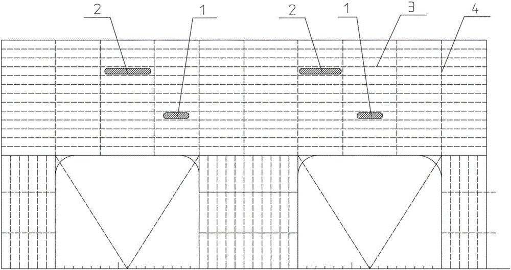 Construction method for replacing deck longitudinal beams of upper edge cabinet of bulk cargo ship