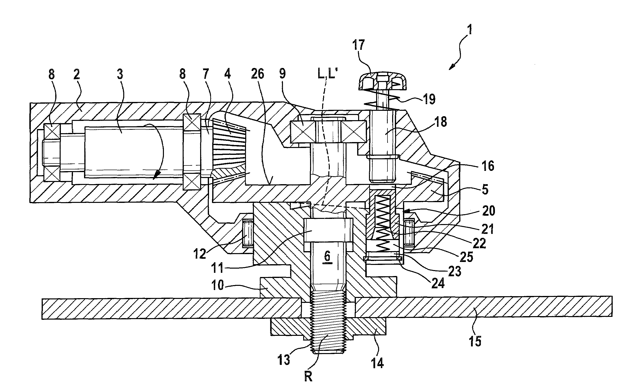 Clamping fixture for detachably fastening a disk-shaped tool