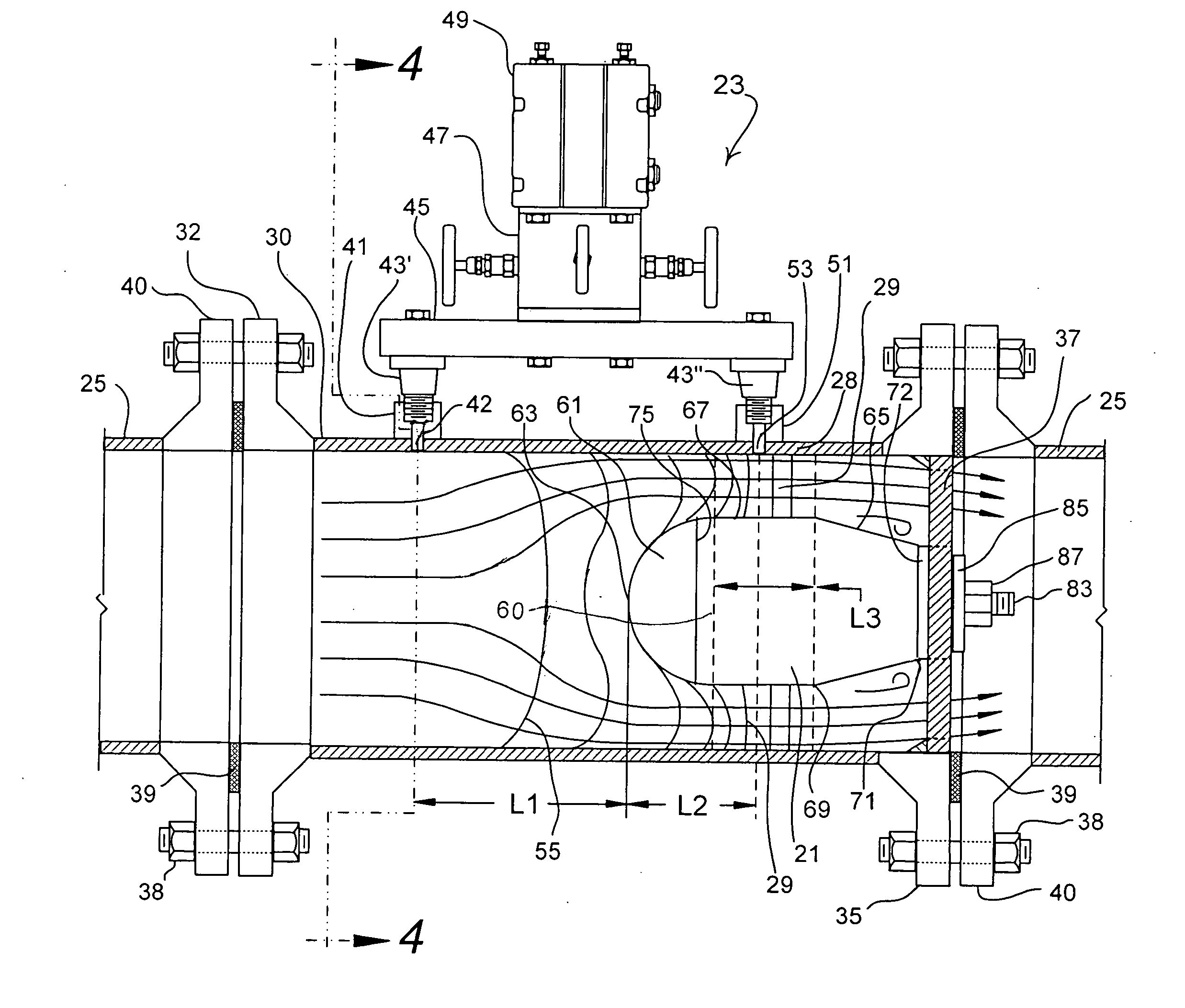 Devices, installations and methods for improved fluid flow measurement in a conduit