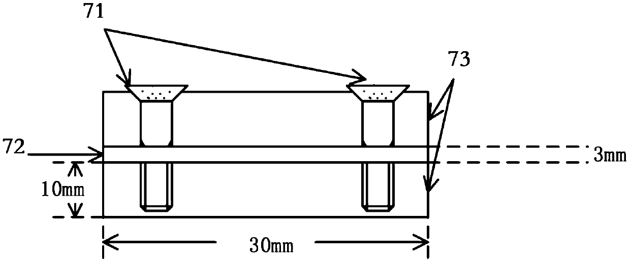 Suspended rail transit apparatus and magnetoelectric hybrid levitation rail system therein