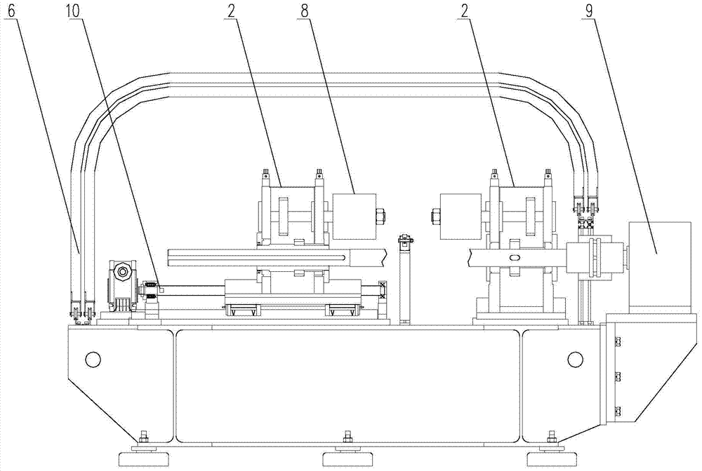 A labyrinth forming device