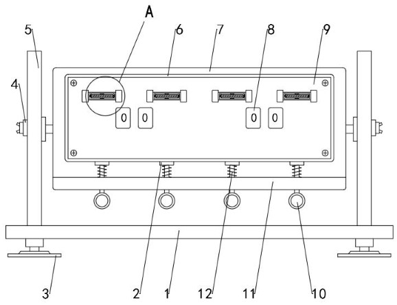 A scoring device for sports competitions