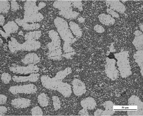 A composite modificator for regeneration of adc12 aluminum alloy and preparation method thereof