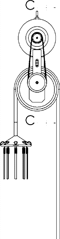 Automatic clutch elastic driving device for supplementing energy to flywheel battery and use method thereof