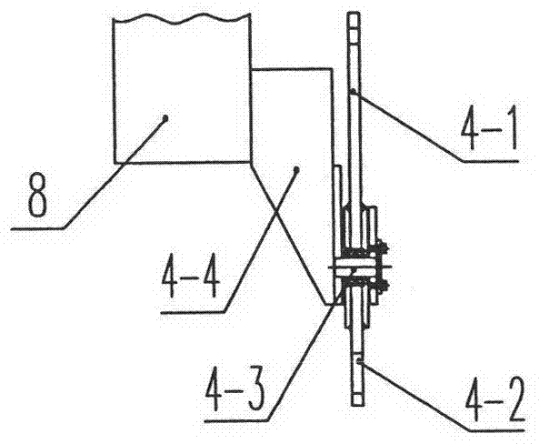 Bucket-opening mechanism of mining excavator bucket