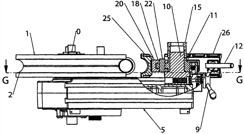 Matrix and countermatrix type bending machine for right-hand and left-hand bending an elongated piece