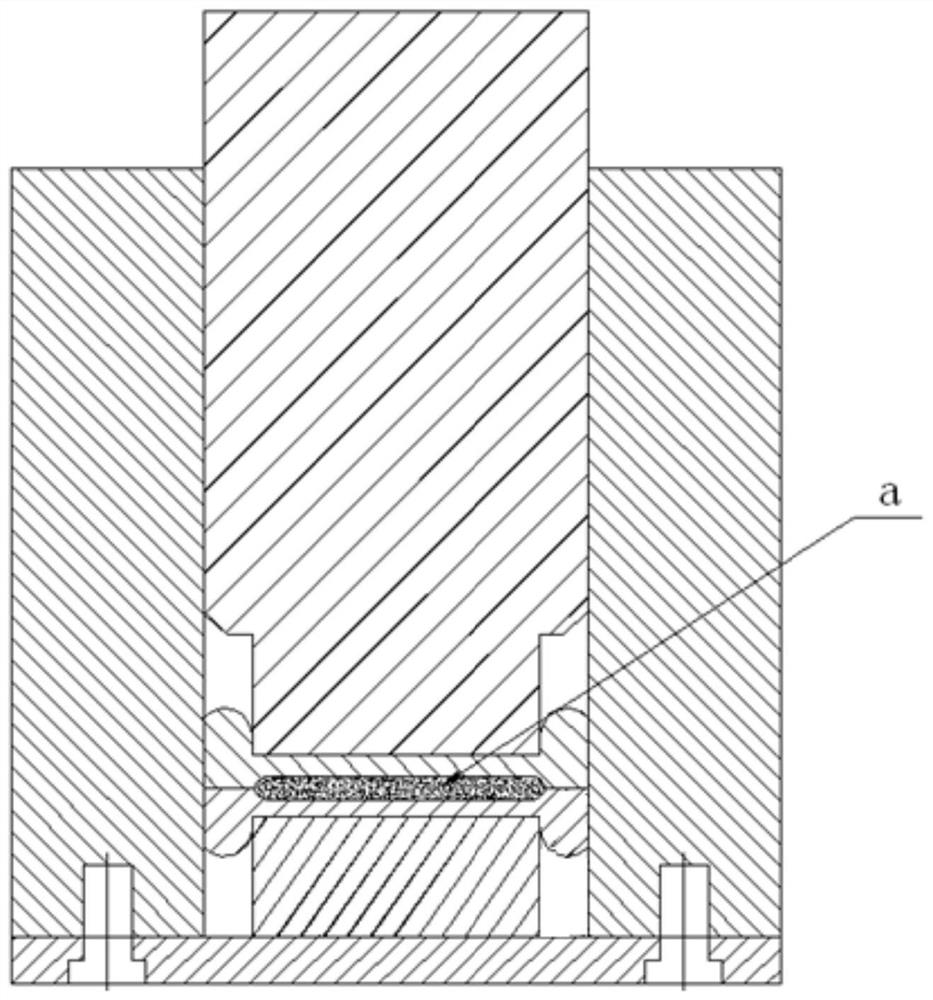 Device and method for densification of aluminum matrix composites reinforced with high volume fraction sic nanowires based on three-dimensional constrained deformation