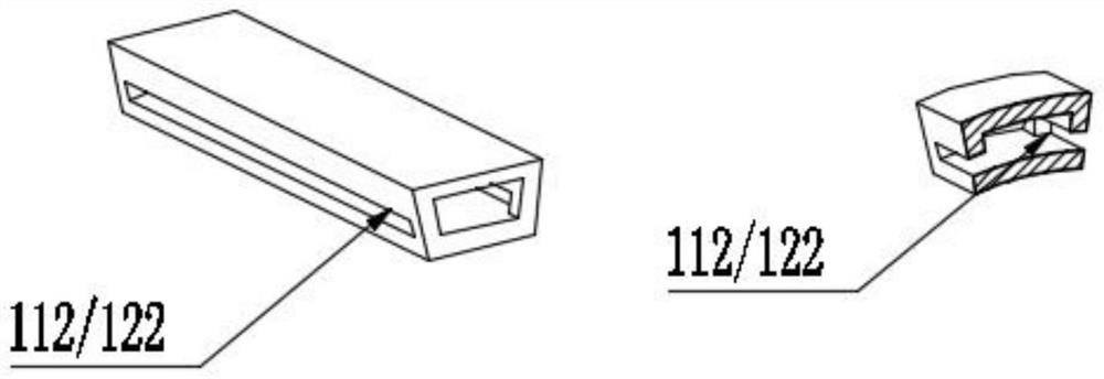 Sealing structure and air conditioner with same