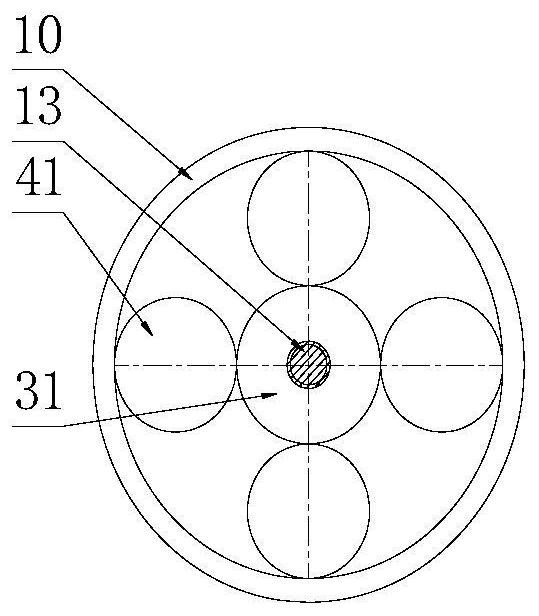 Liquid damper with damping force in direct proportion to displacement