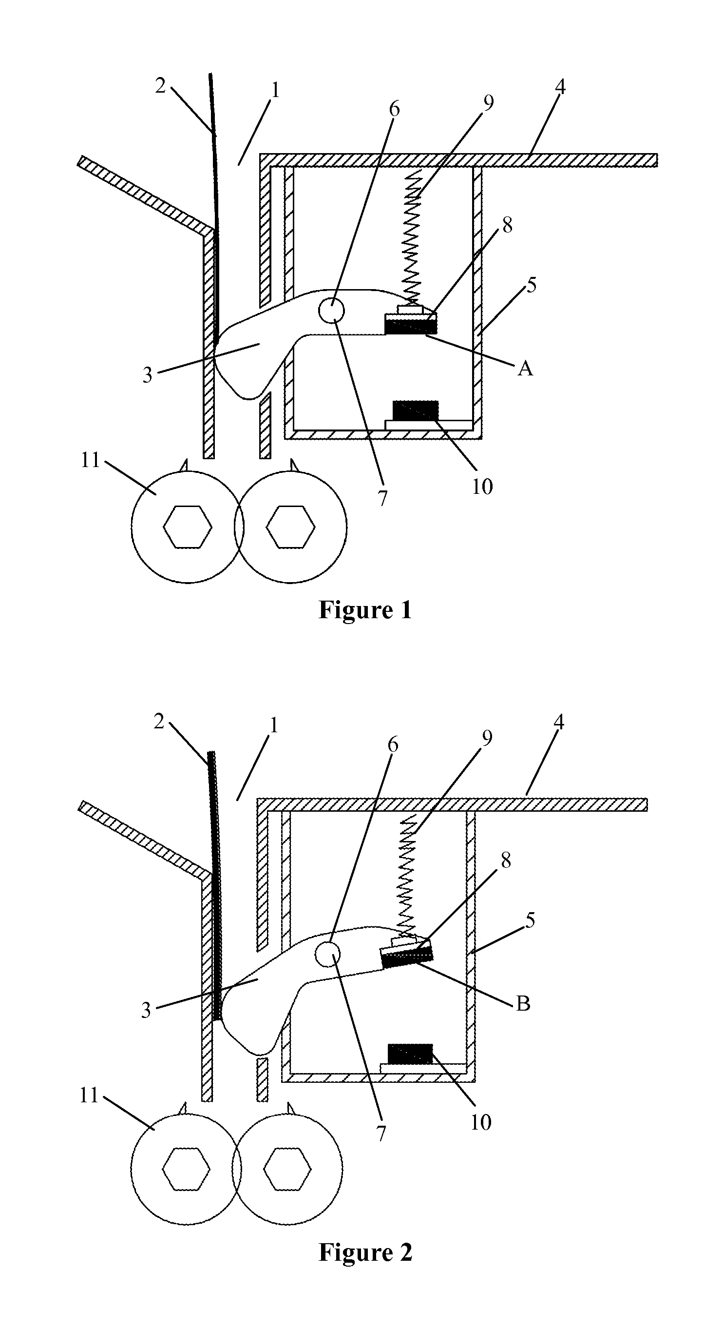 Anti-paper jam protection device for shredders