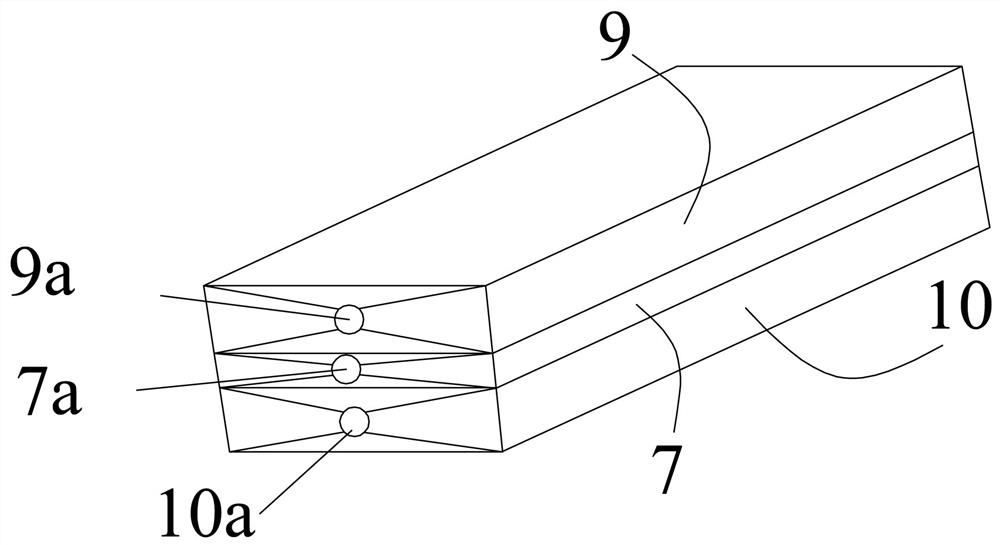 A multi-energy supply device and method based on aluminum microchannel heat pipe technology