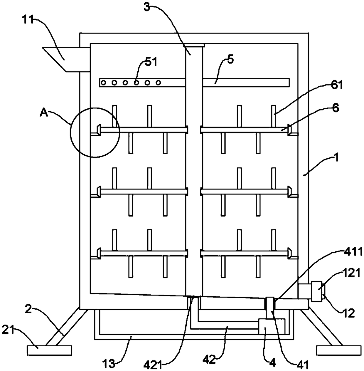 Circulation type pesticide mixing device with spontaneous stirring function