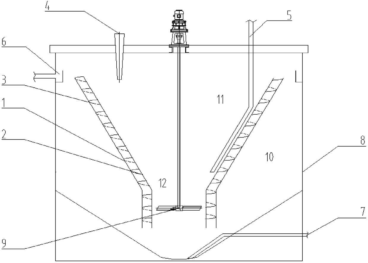 Crystallizer for hydrolyzing carnallite to prepare potassium chloride