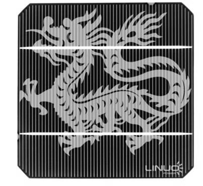 Preparing method of solar cell slice with pattern