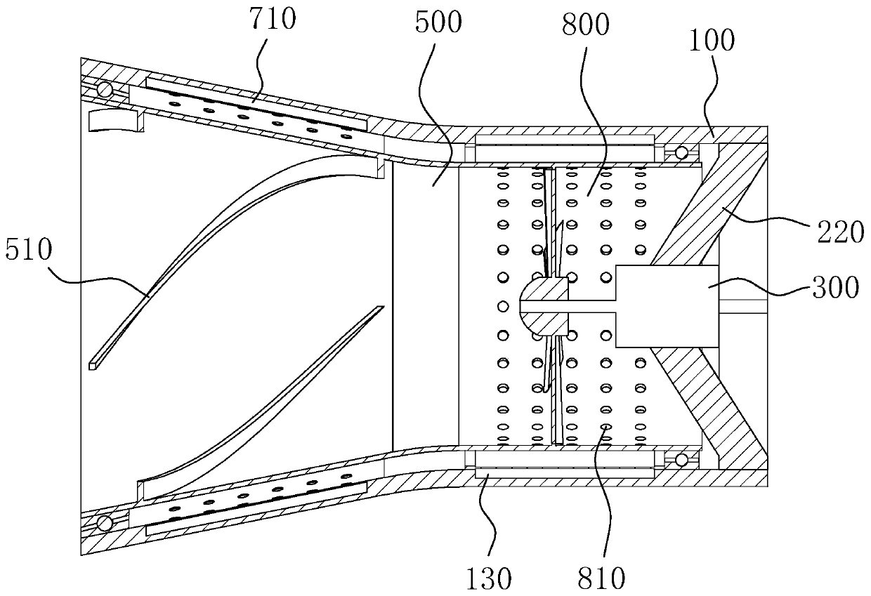 Low-noise axial flow fan