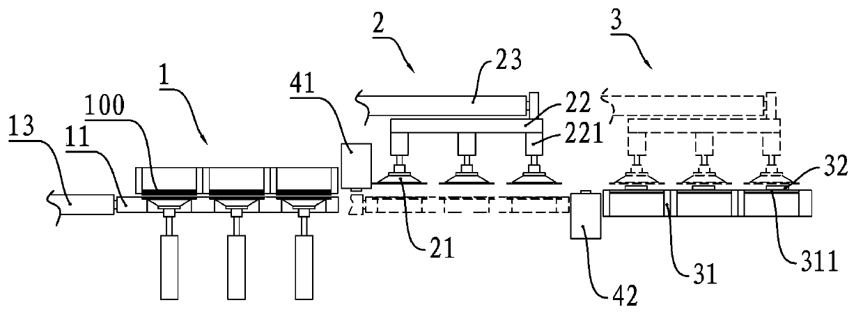 Detecting device and detecting method