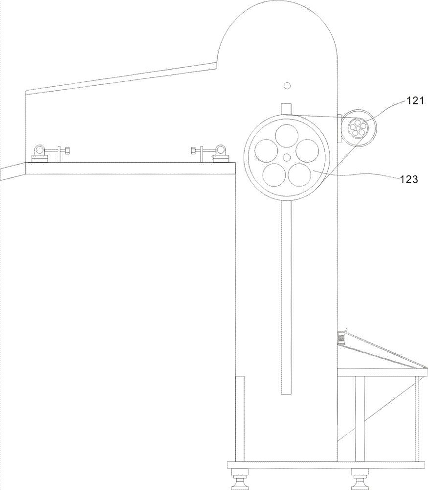 Full-closed dust-free feeding device