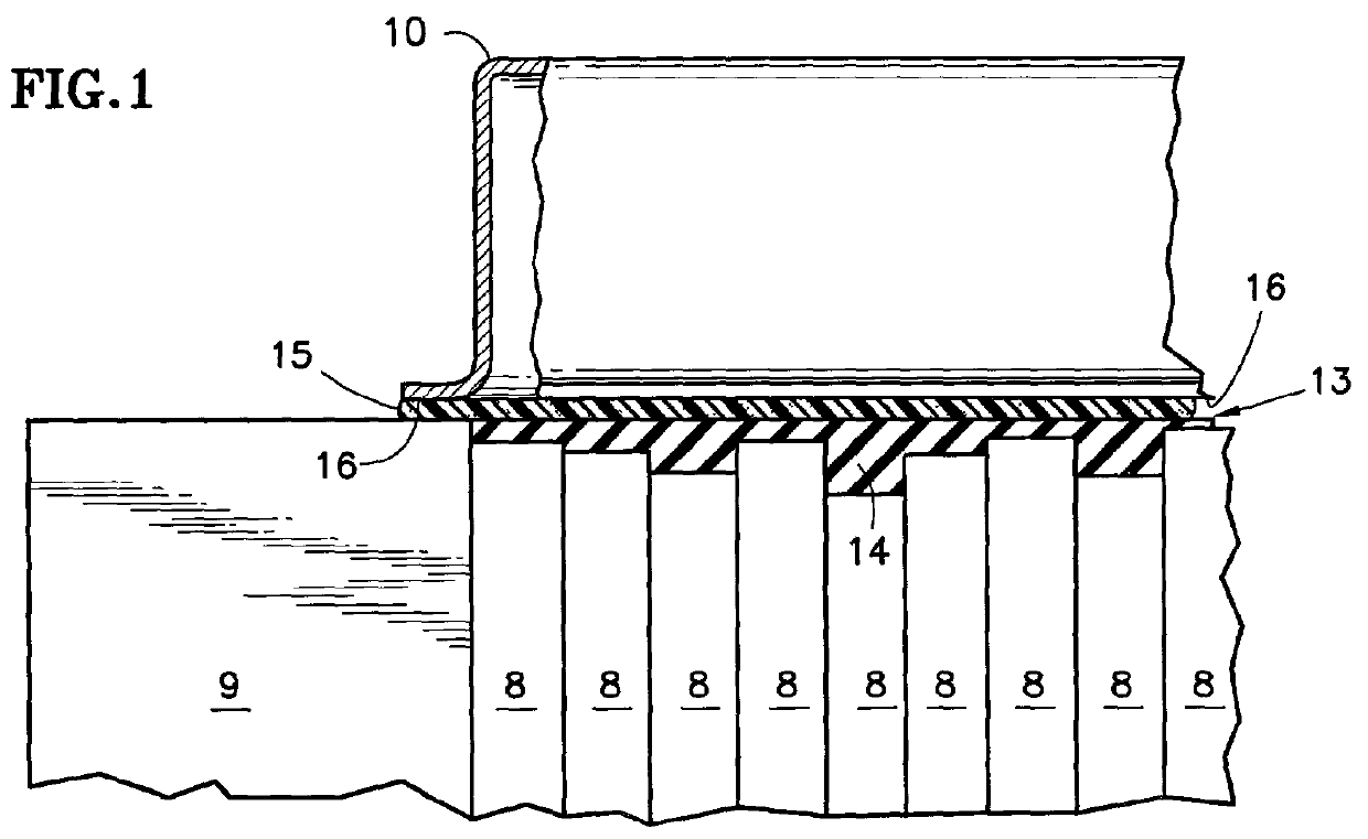 Proton exchange membrane fuel cell external manifold seal