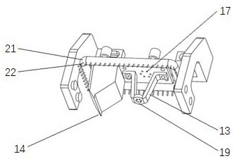 Sliding type semi-closed cleaning device and cleaning method