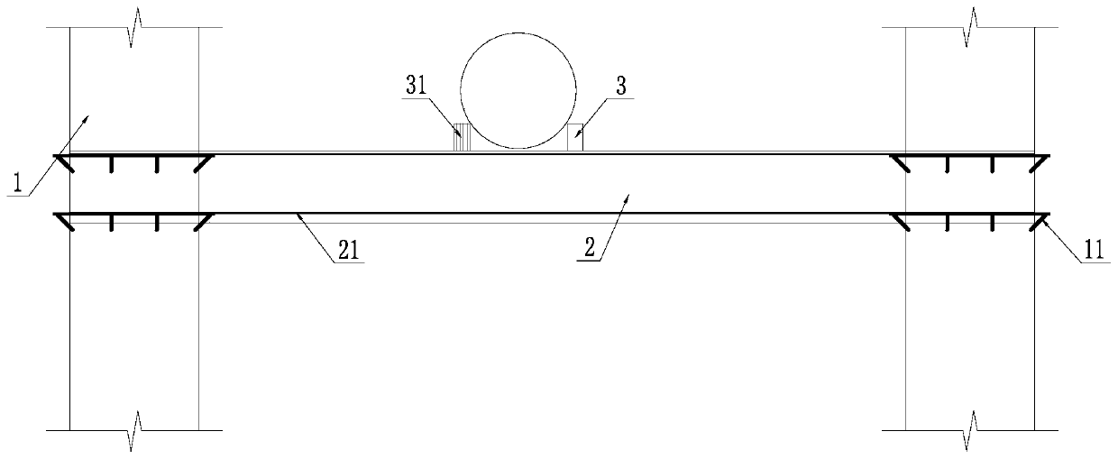 Method and structure for protecting pipeline in situ by using reinforced concrete joist