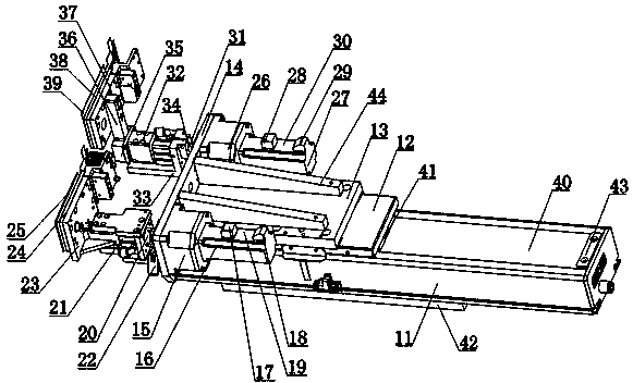 Plastic composite film pre-heating device for pre-coating type laminating machine