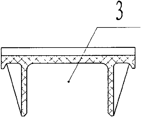 Storage battery insulating support plate