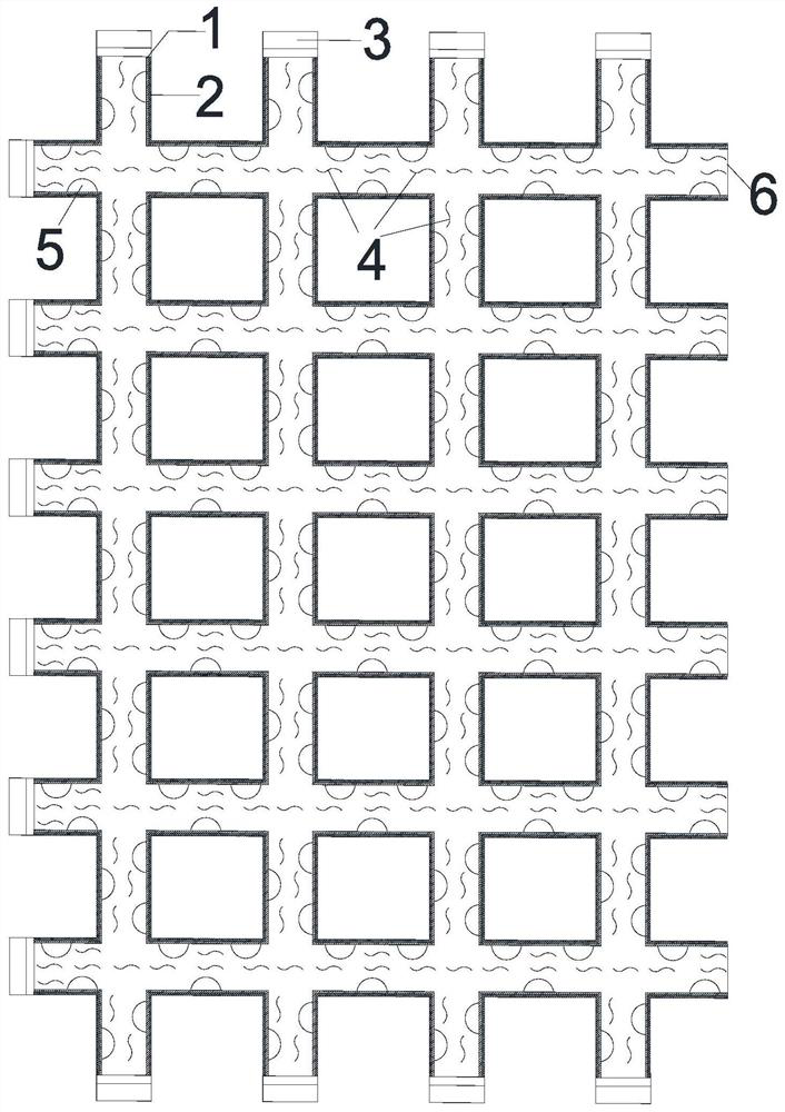 A self-priming semi-permeable membrane drainage network and its implementation method