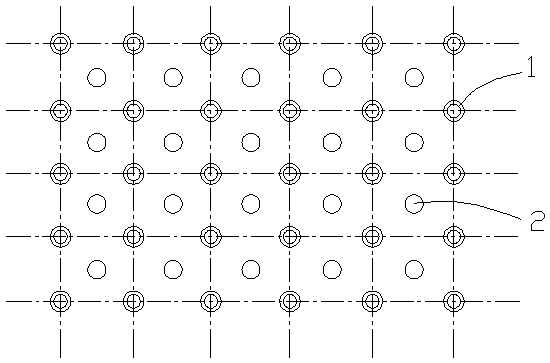 A cascaded tree planting method in the water-fluctuation zone of the reservoir bank