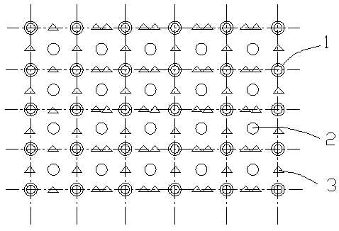 A cascaded tree planting method in the water-fluctuation zone of the reservoir bank