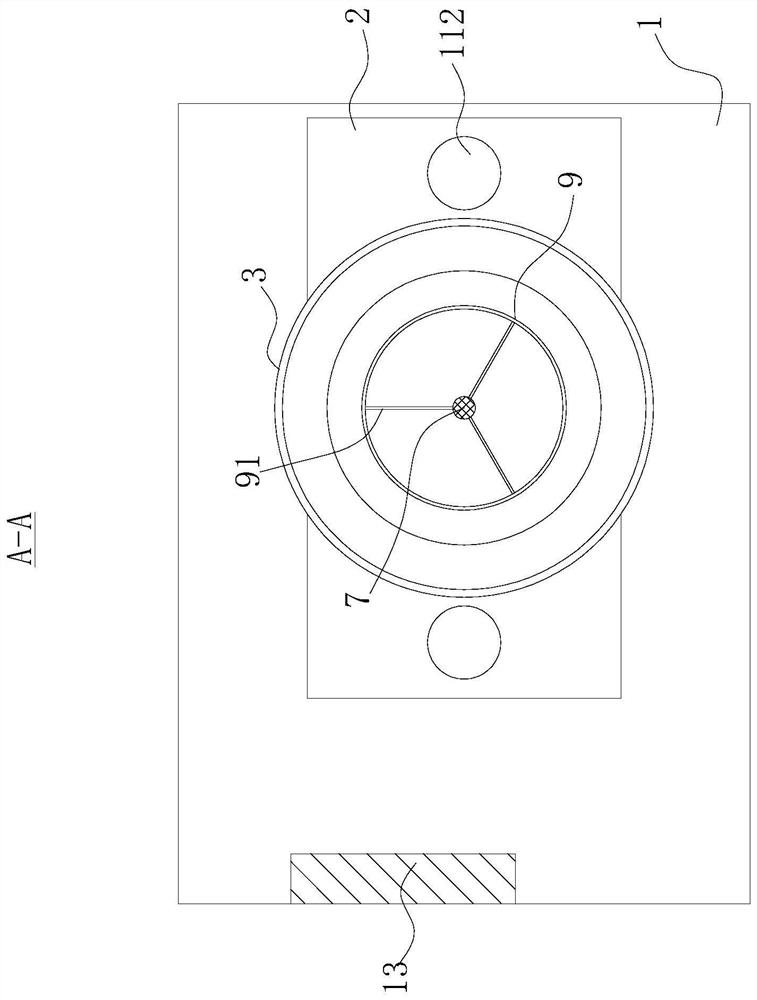 Medical scalpel cleaning device