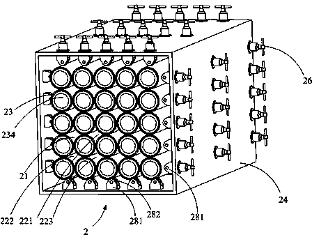 Stirling engine and heat exchange method thereof