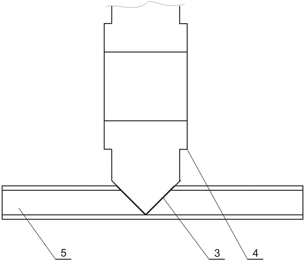 Method for processing V-shaped groove of stainless steel composite plate