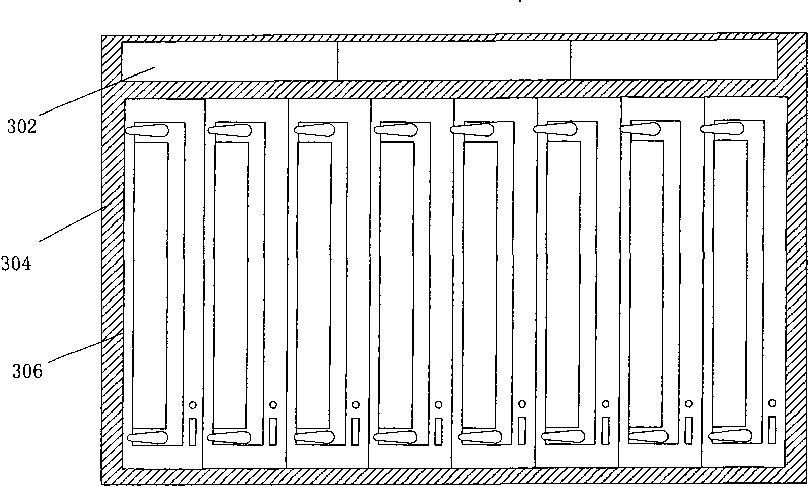 Device and method for single board insertion and extraction