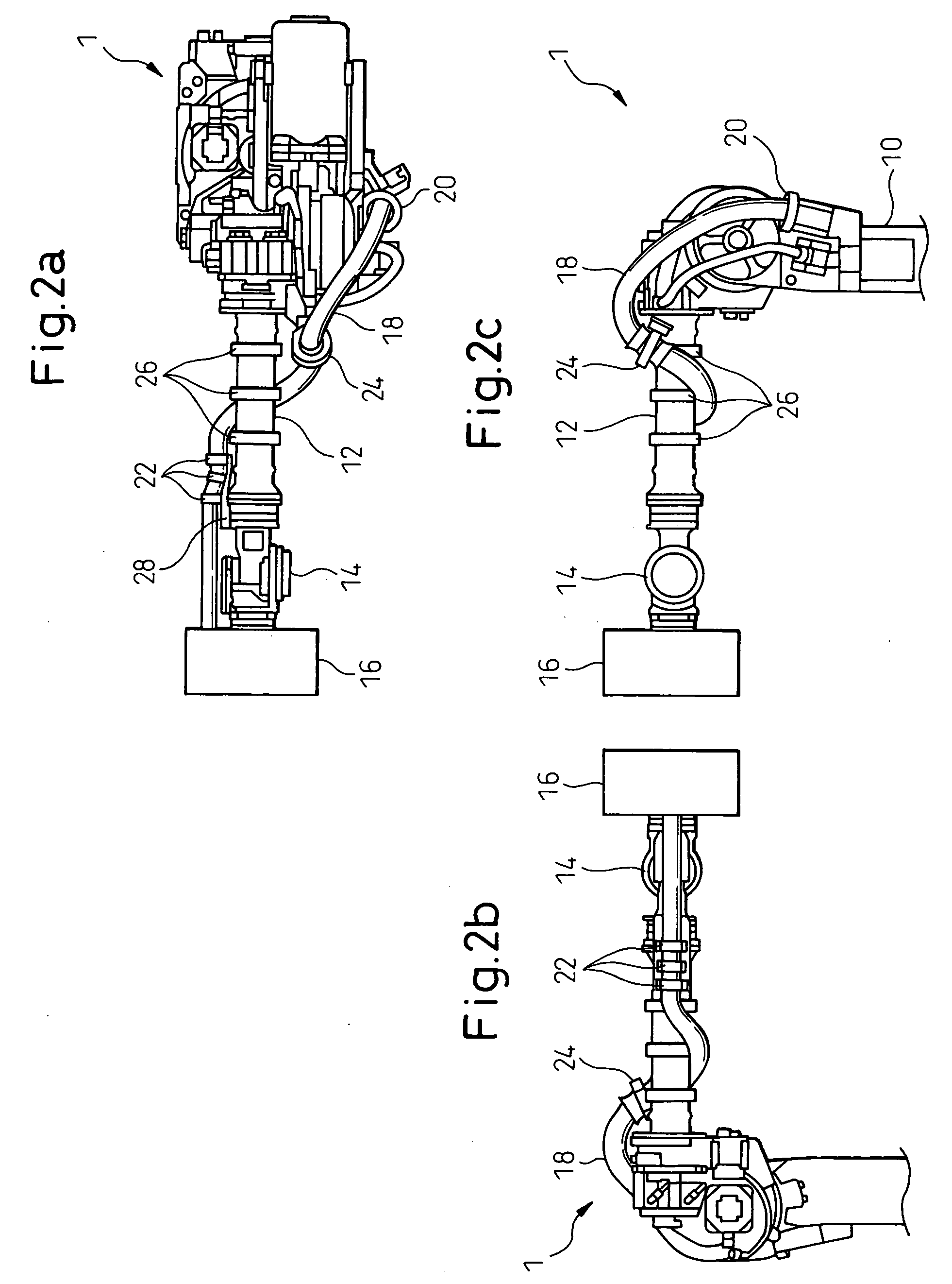 Managing device for an umbilical member of a robot and a robot having the managing device