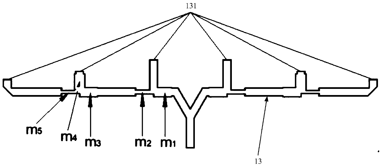 Low sidelobe radar antenna and vehicle-mounted radar antenna