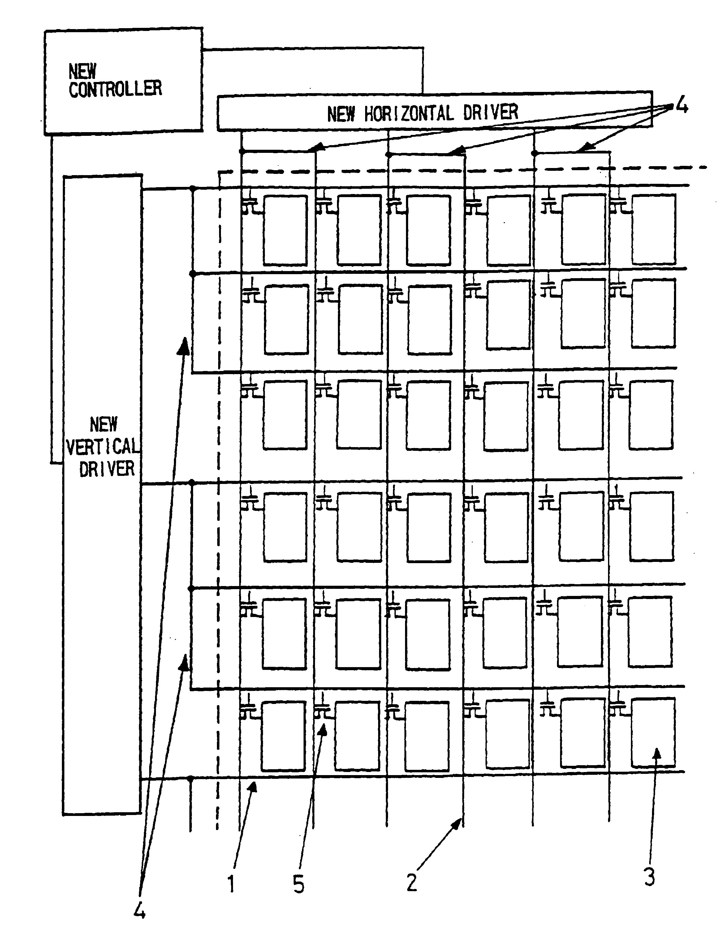 Liquid crystal display apparatus and method of manufacturing the same via short-circuited bus lines