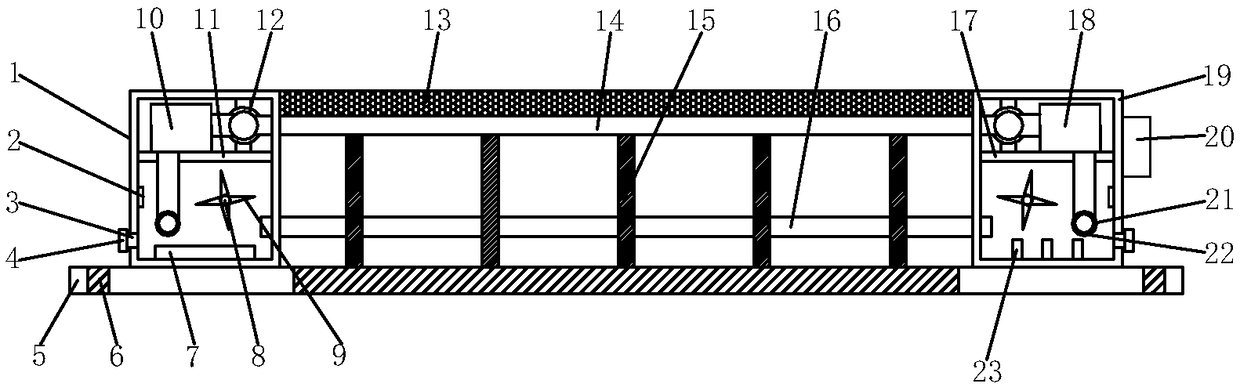 Water circulating device for water cooling and warming mattress