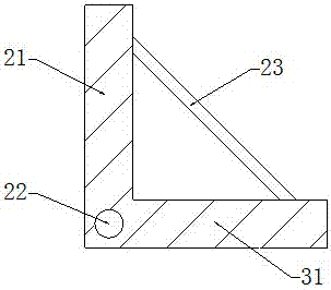 Arc-shaped-groove machining device for wood packages