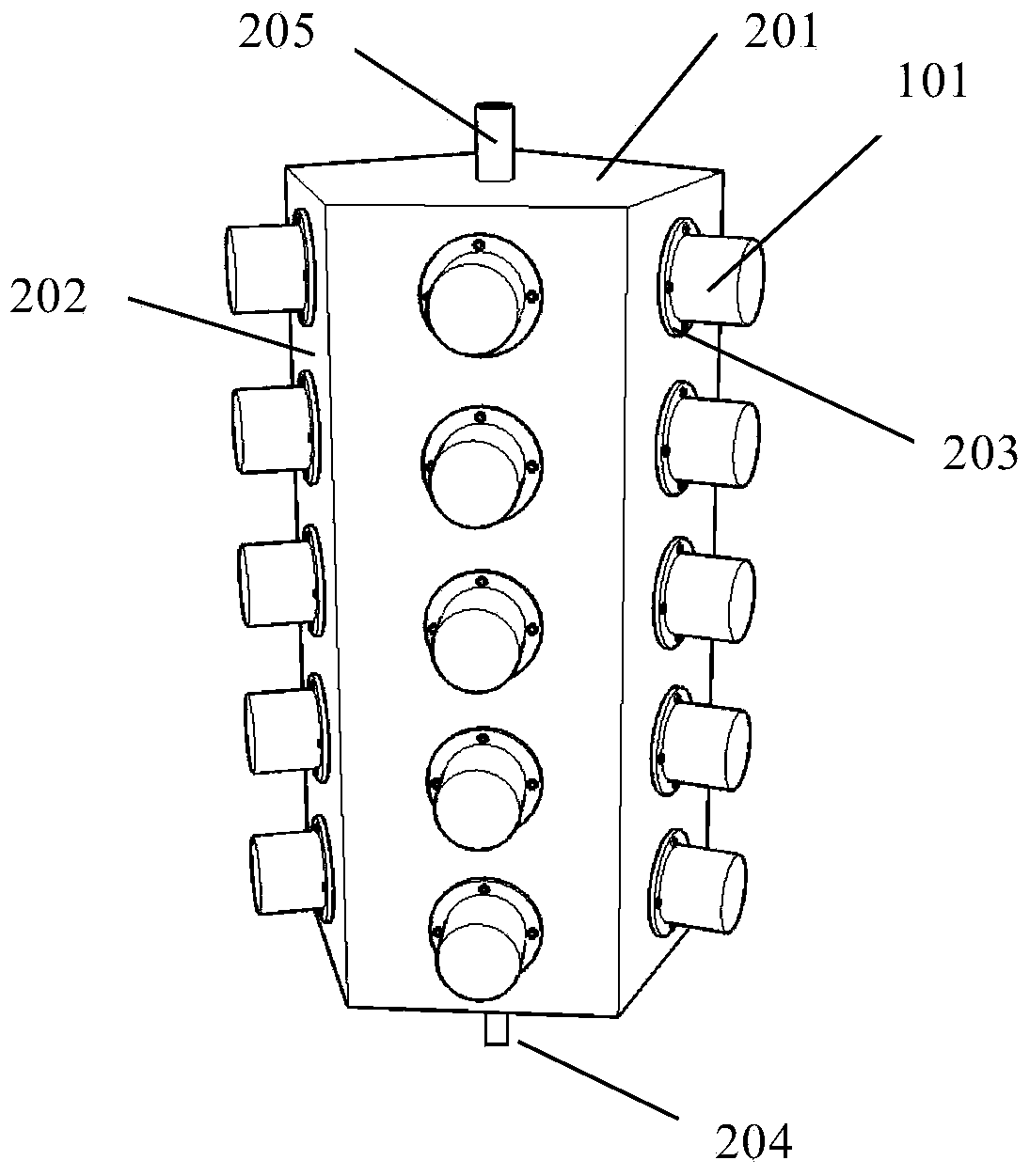 Ultrasonic cavitation intensifying device and ultrasonic cavitation intensifying method