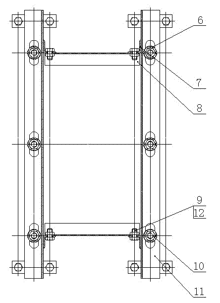 Automatic centering welding deice for bolts of shell liner of mixing machine