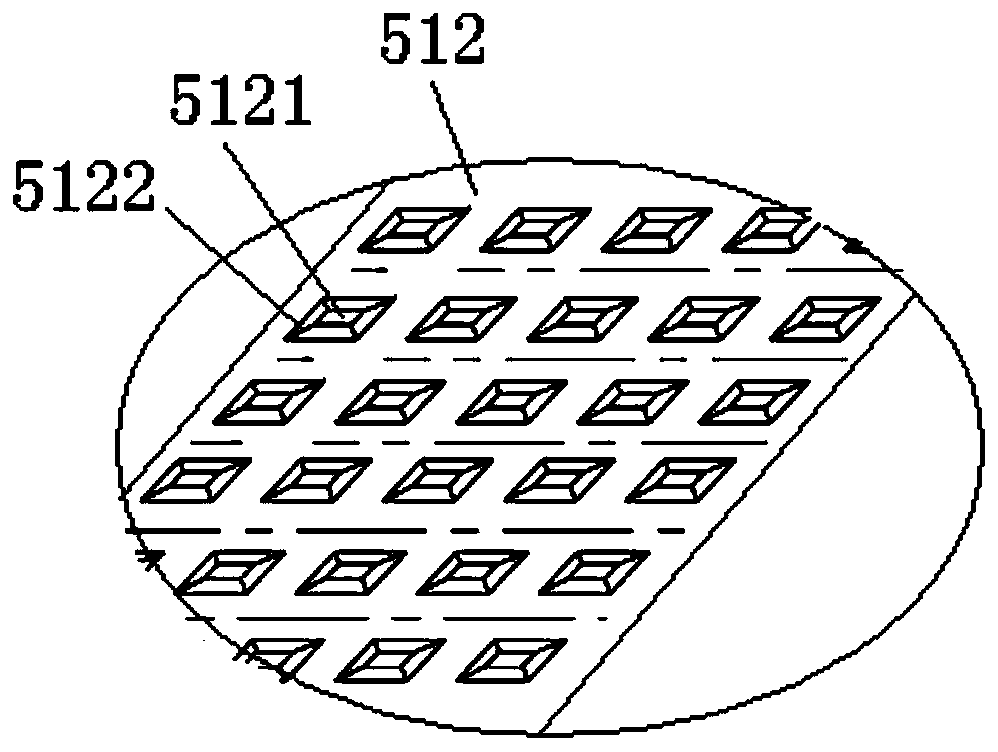 Thin sheet material splicing device adaptive to different widths