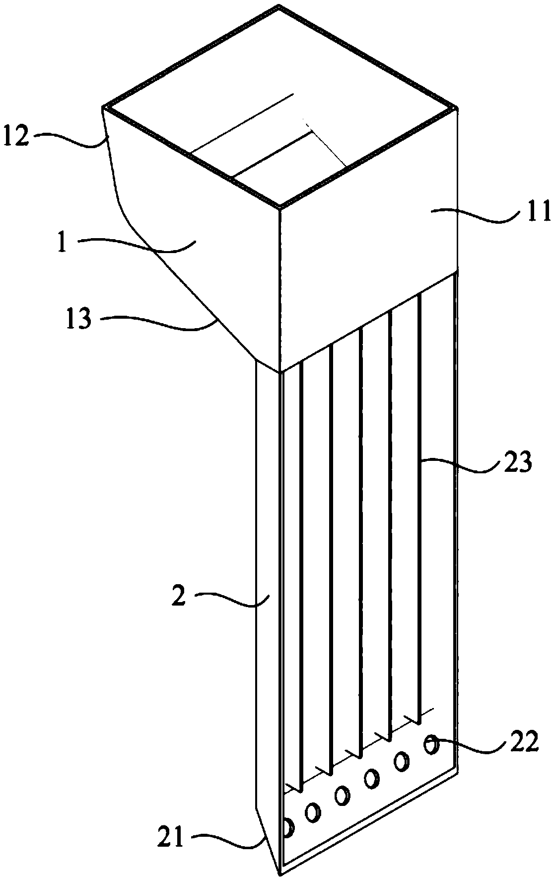 Electrolyte guiding device and storage battery