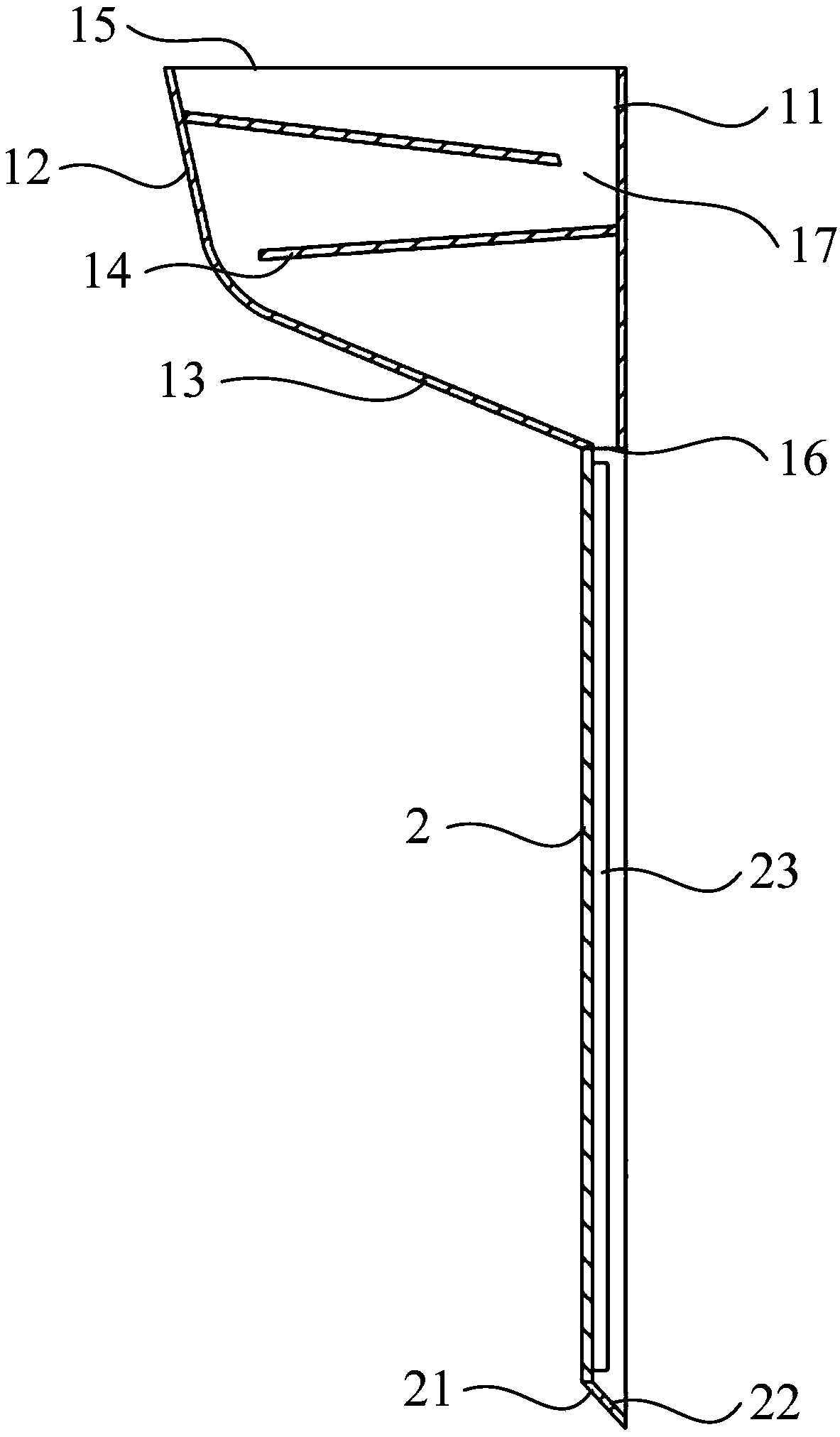 Electrolyte guiding device and storage battery