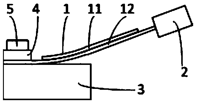 Curved surface piezoelectric power generation cantilever beam