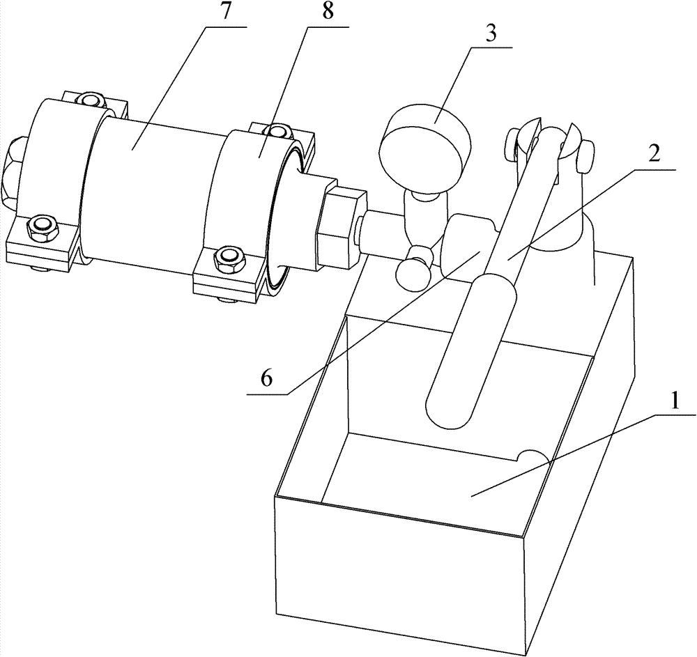 Device and method for detecting bursting pressure of fire hose