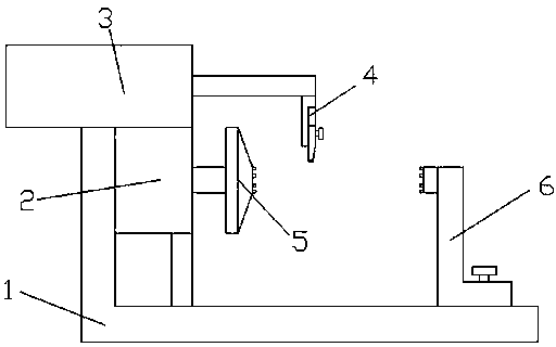 Automatic peeling device