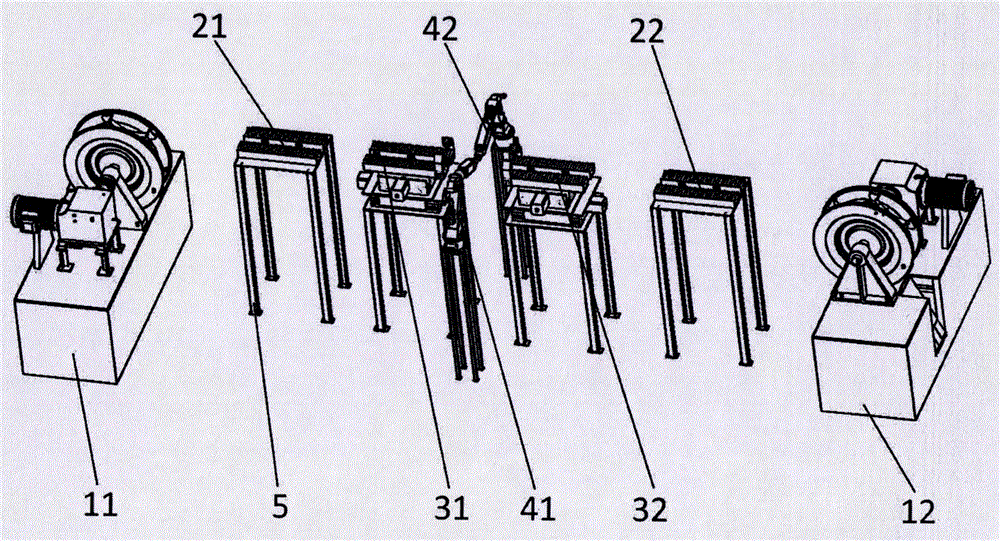 Automatic welding device for anchor chain crosspieces