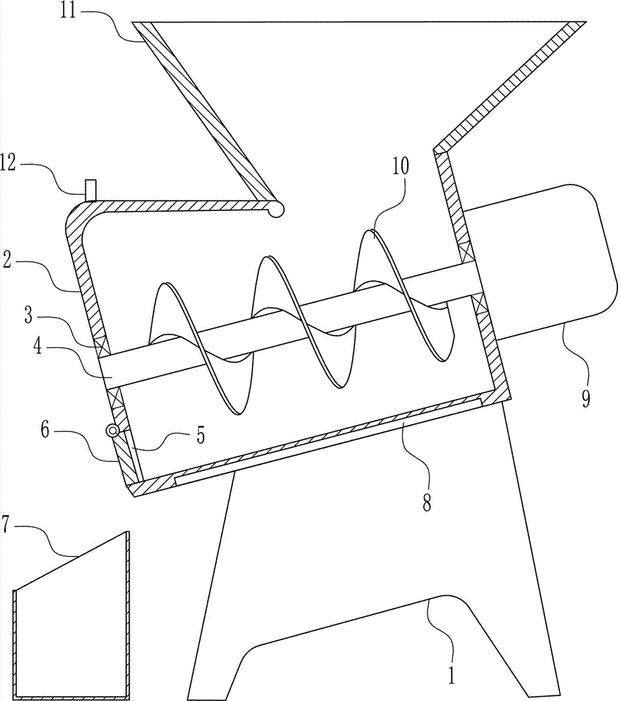 Auxiliary recovery device for used battery of computer